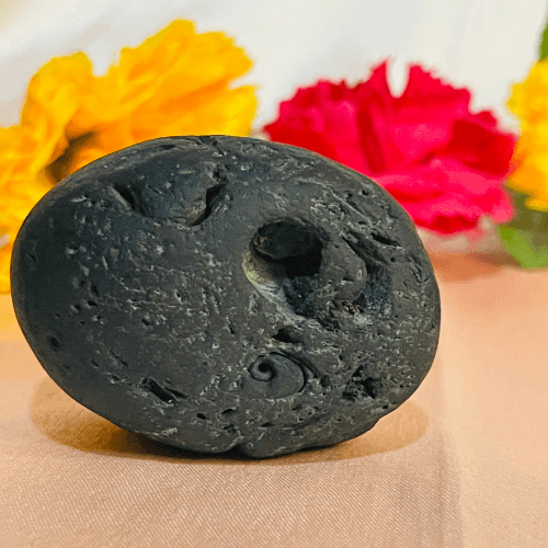 Achyuta Murti Shaligram